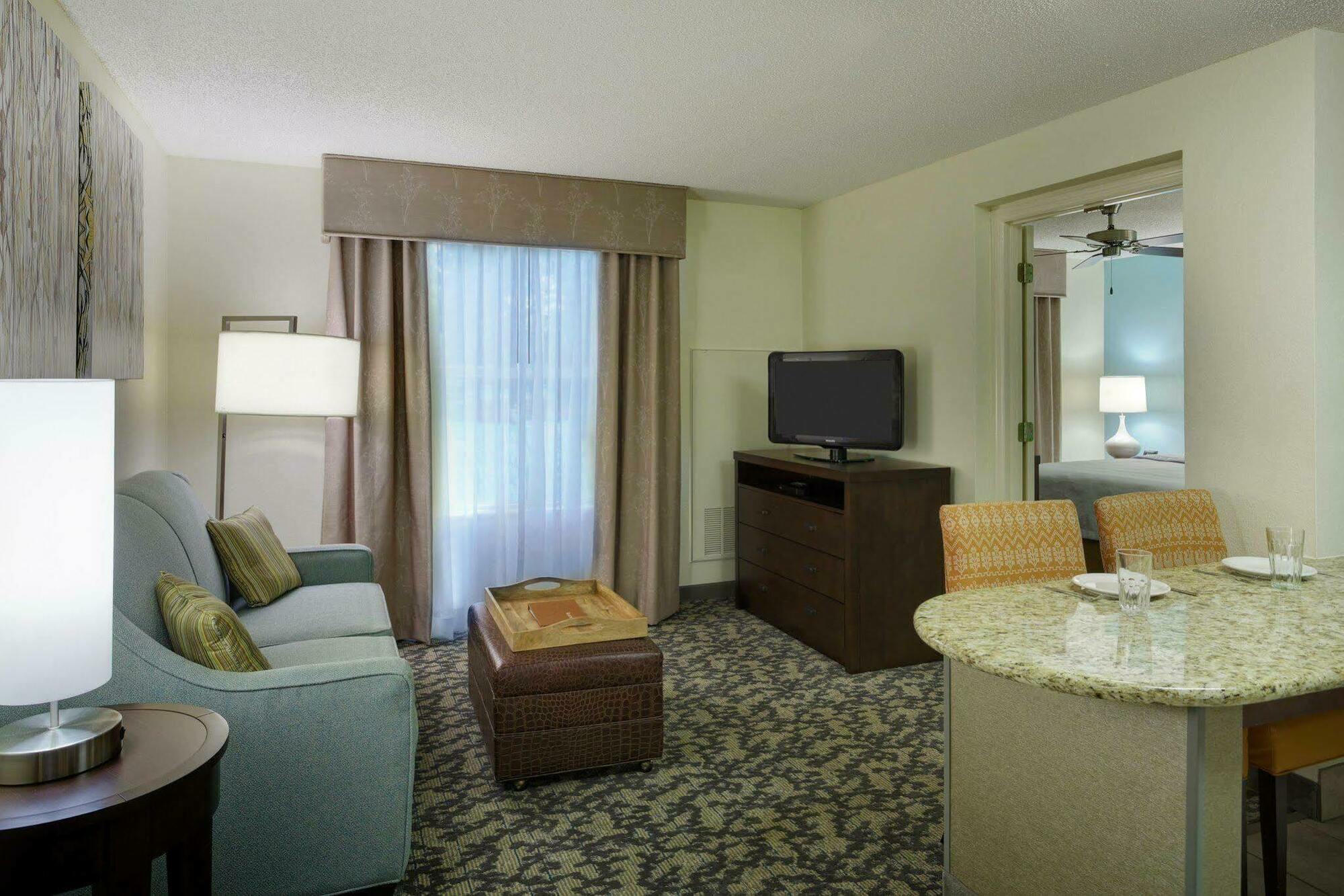 Homewood By Hilton Raleigh-durham Airport At Rtp 3*