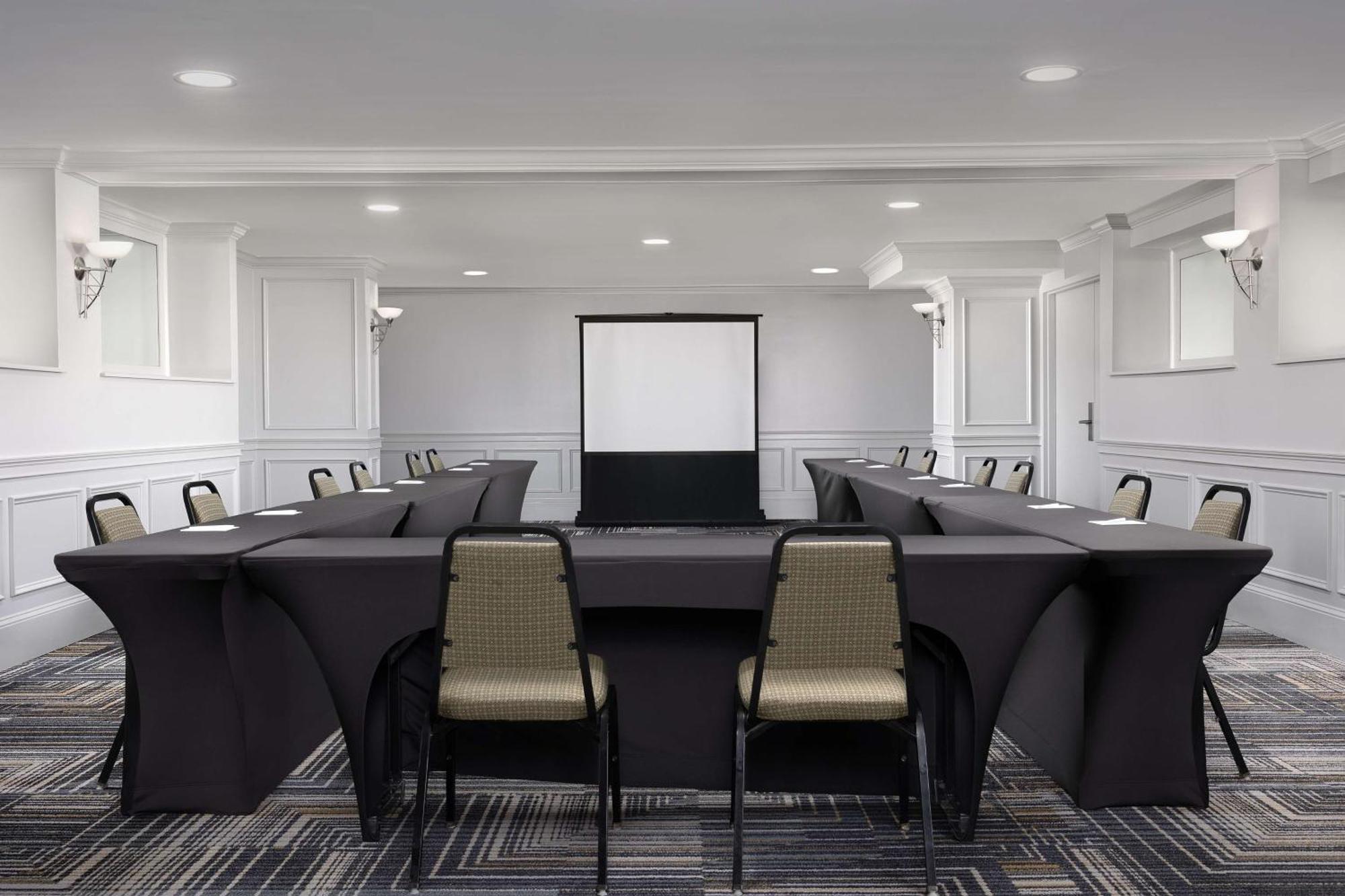 Homewood By Hilton Raleigh-durham Airport At Rtp Hotel Durham