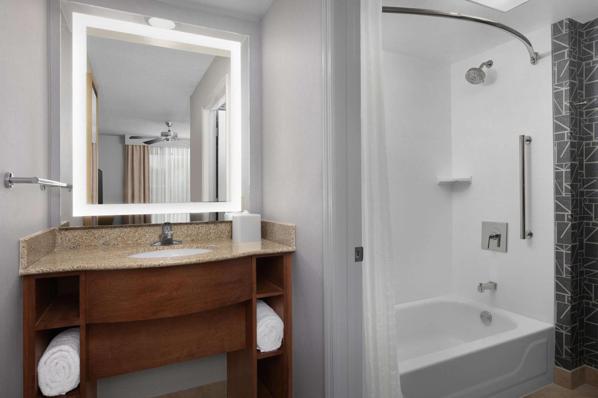 Hotel Homewood By Hilton Raleigh-durham Airport At Rtp